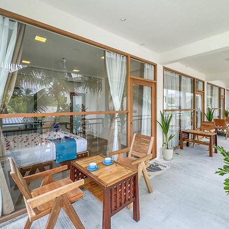 Lagoon Villa Maldives Тодду Экстерьер фото