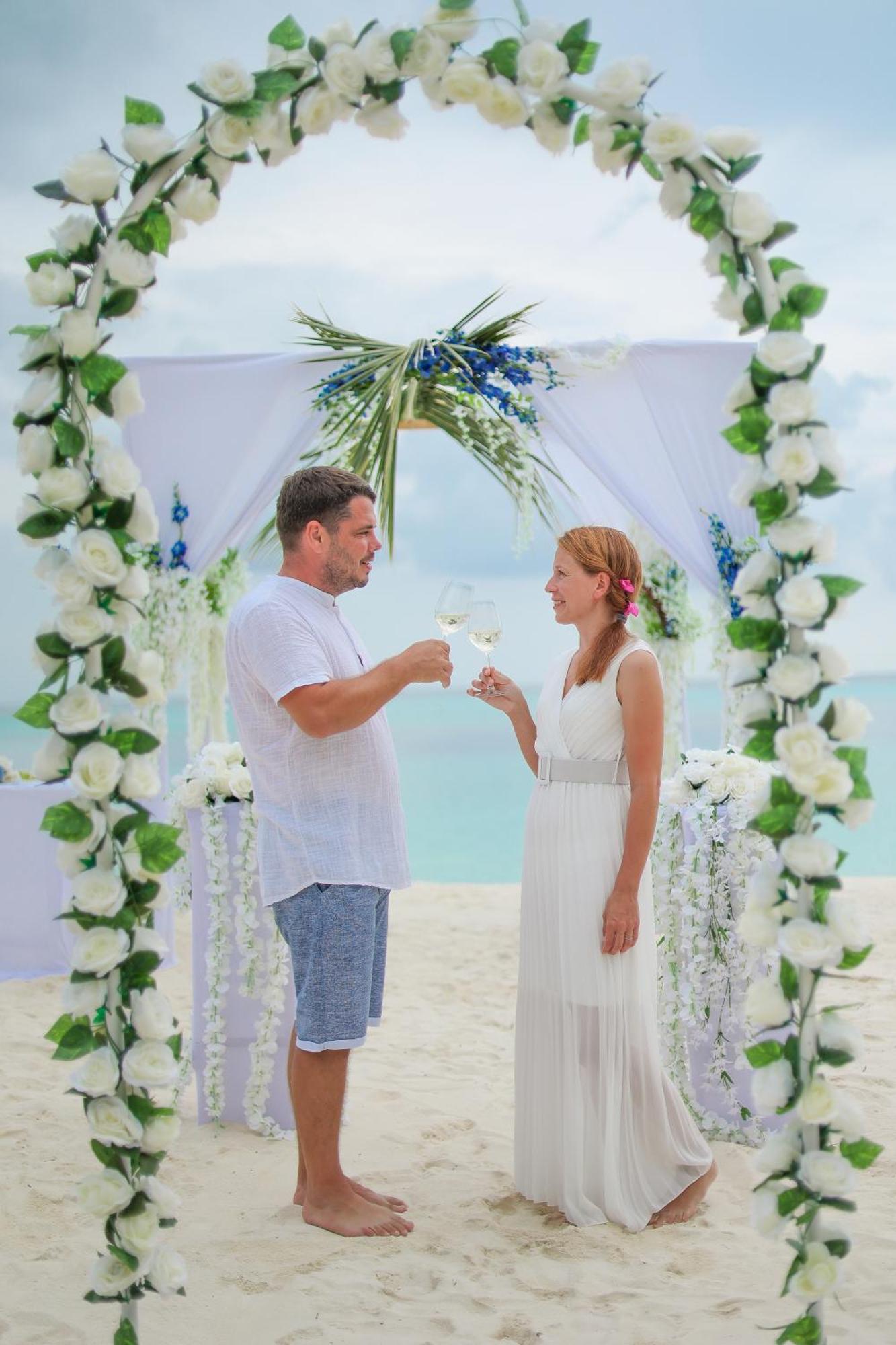 Lagoon Villa Maldives Тодду Экстерьер фото