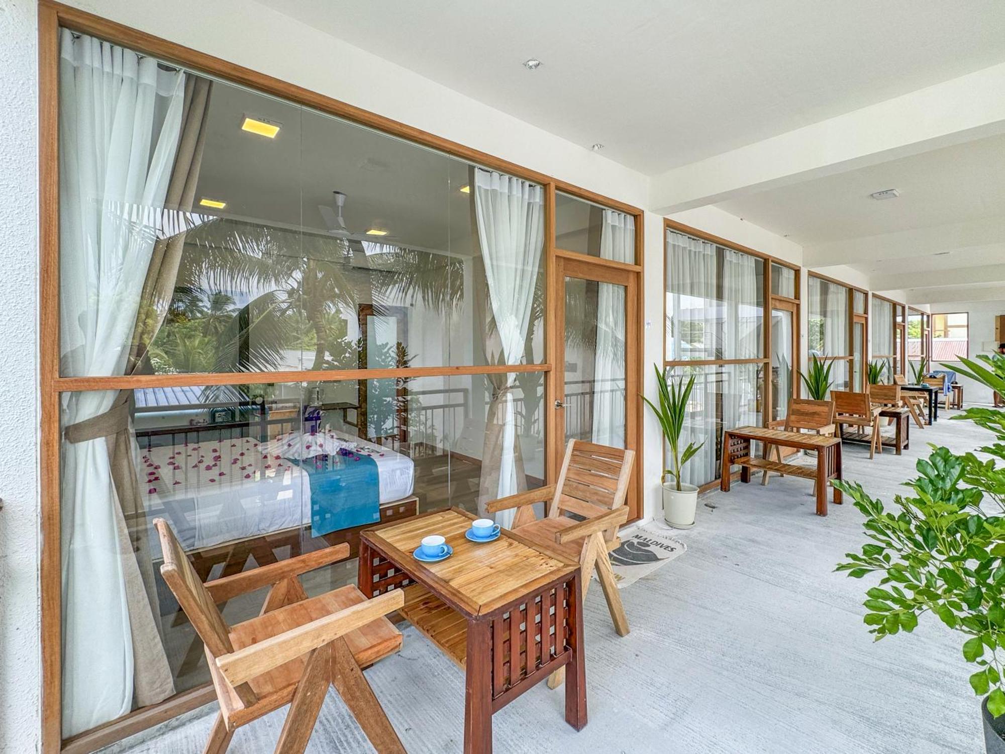 Lagoon Villa Maldives Тодду Экстерьер фото